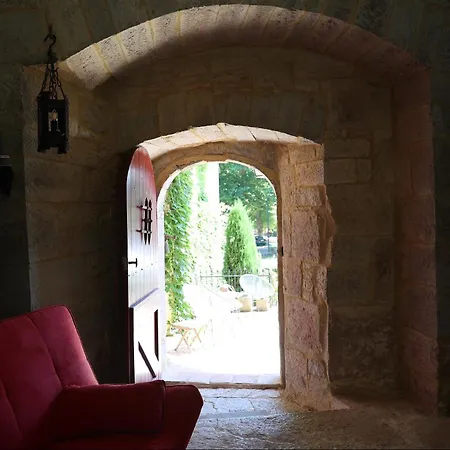 Chateau De - & Experiences Immersives
