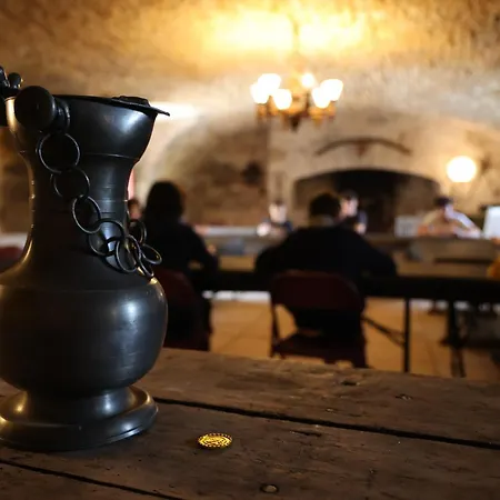 Dom wakacyjny Chateau De - & Experiences Immersives Saint-Chamarand