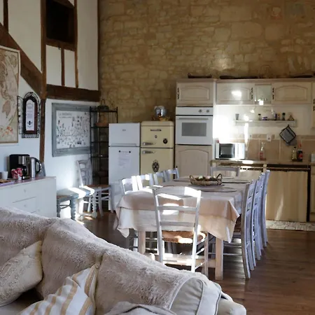 Chateau De Chamarand - L'aile Renaissance & La Tour Medievale Prázdninový dům Saint-Chamarand