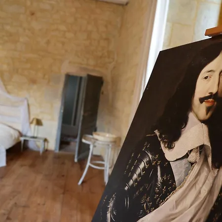 Holiday home Chateau De Chamarand - L'aile Renaissance & La Tour Medievale *