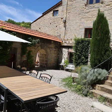 Chateau De Chamarand - L'aile Renaissance & La Tour Medievale Holiday home *