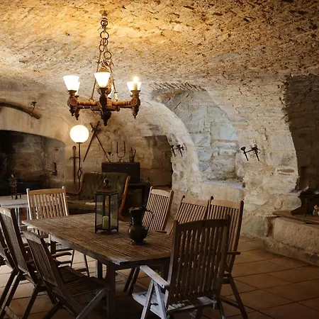 Chateau De Chamarand - L'aile Renaissance & La Tour Medievale Prázdninový dům Saint-Chamarand