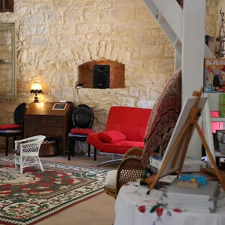 Chateau De Chamarand - L'aile Renaissance & La Tour Medievale Prázdninový dům *