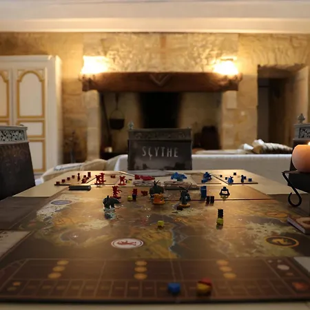 Hébergement de vacances Château De - Gîtes&expériences Immersives *
