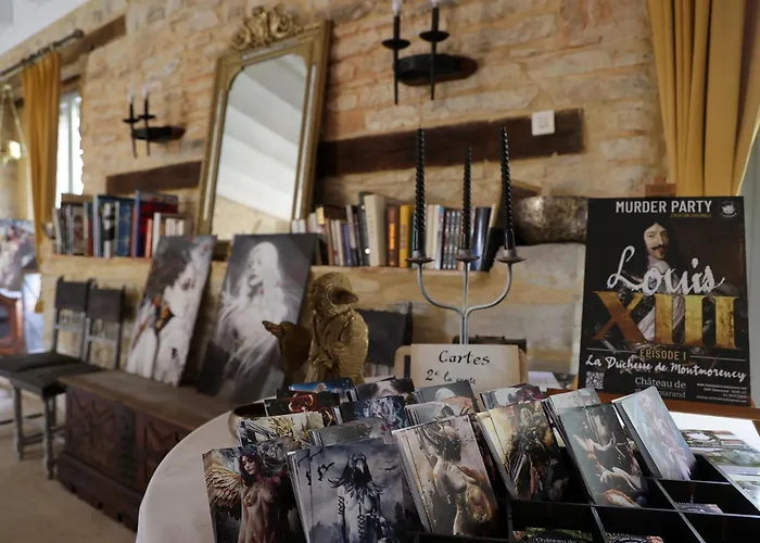 Feriehus Chateau De Chamarand - L'aile Renaissance & La Tour Medievale *